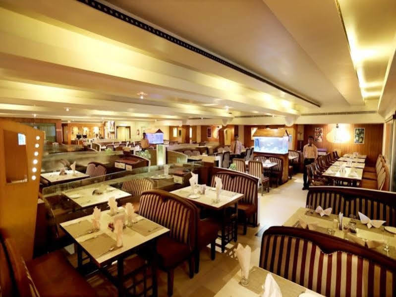 Hotel Sitara Residency Hyderabad Bagian luar foto